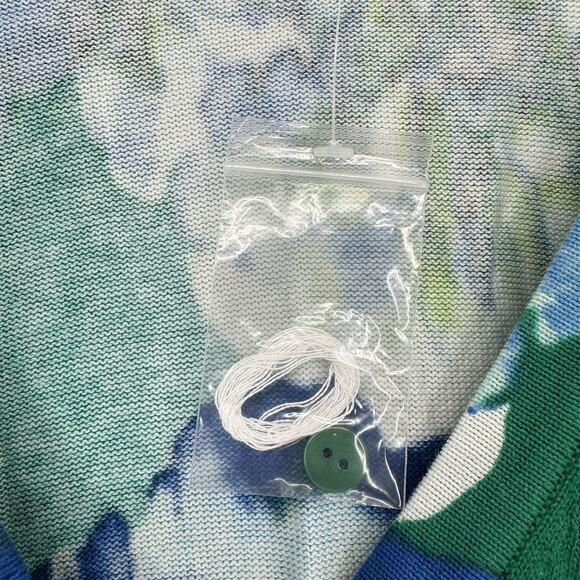 Isaac Mizrahi Live Cardigan Womens 3X Green Blue Floral V Neck Button 3/4 Sleeve - Picture 4 of 10